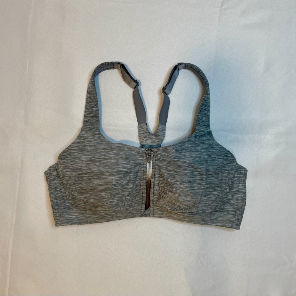 Gray VS front close sports bra size 38C